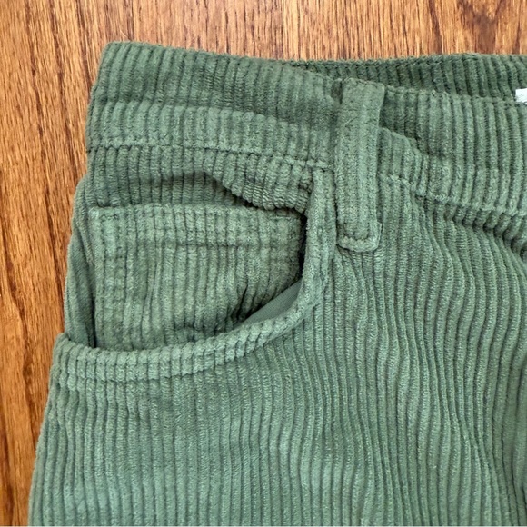 Reformation Cynthia Button Fly Corduroy Pants Jeans in Moss Green size 27 - Picture 6 of 16